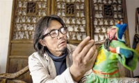 “淮扬面人”传人藏身应城小村 一双手捏就神奇世界