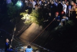 湖南湘潭一幼儿园校车翻入水库致11死